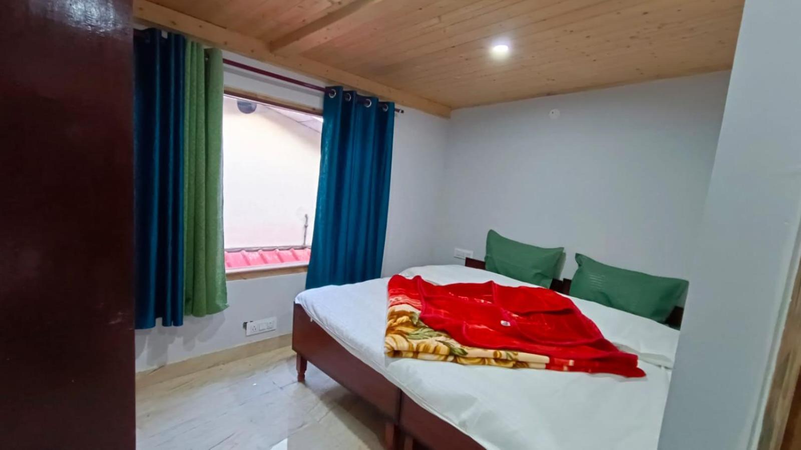 Shiv Shakti Homestay - Near Isbt, Bypass Mc Parking, Hpu, And Advance Study Shimla Exteriör bild